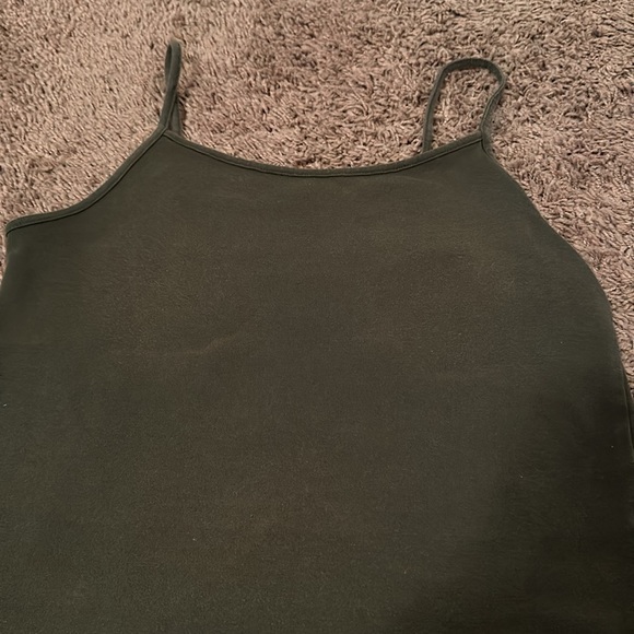 Wild Fable Cropped Cami - Picture 2 of 4